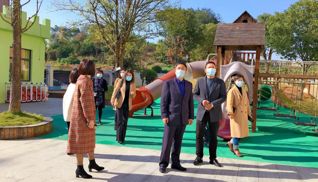 玉山县人大常委会领导到教体系统调研学前教育工作
