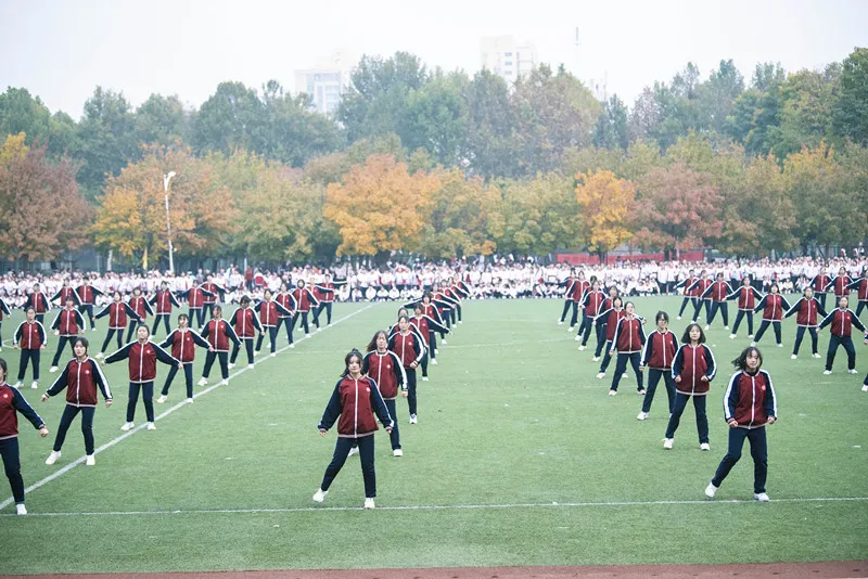 昌邑市文山中学体育节：沙场点兵气势壮(图18)