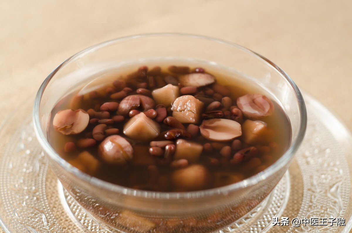 茯苓怎么吃效果最好 茯苓泡水喝的功效和好处