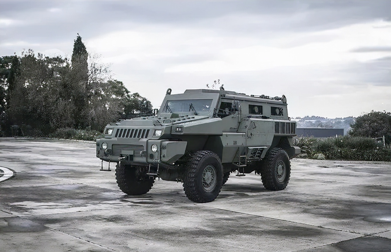 全球最强的9种军用越野车 这才是真正的硬汉猛男 读车号