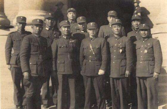 1959功德林特赦战犯，王耀武被问最想见谁，他说：粟裕
