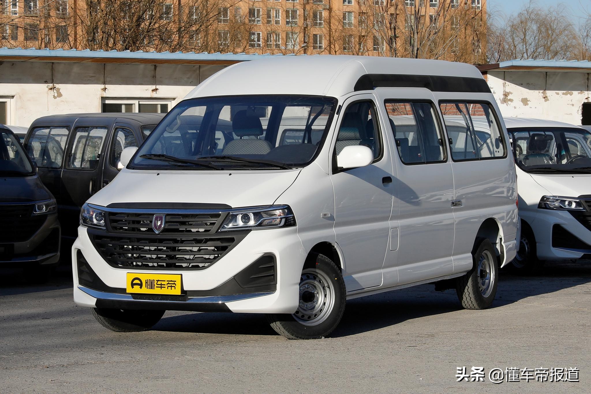 新车 </p><p>　　 经典全顺“第二春”，售10.88万起，江铃新款特顺空间王上市
