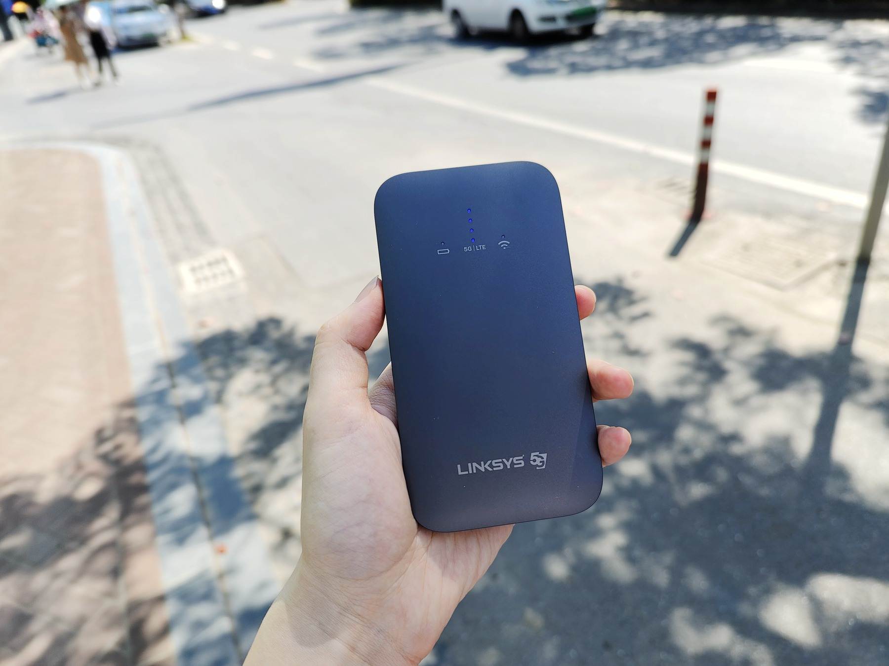 2021年随身WiFi的天花板？Linksys 5G随身Wi-Fi 6路由器深度评测