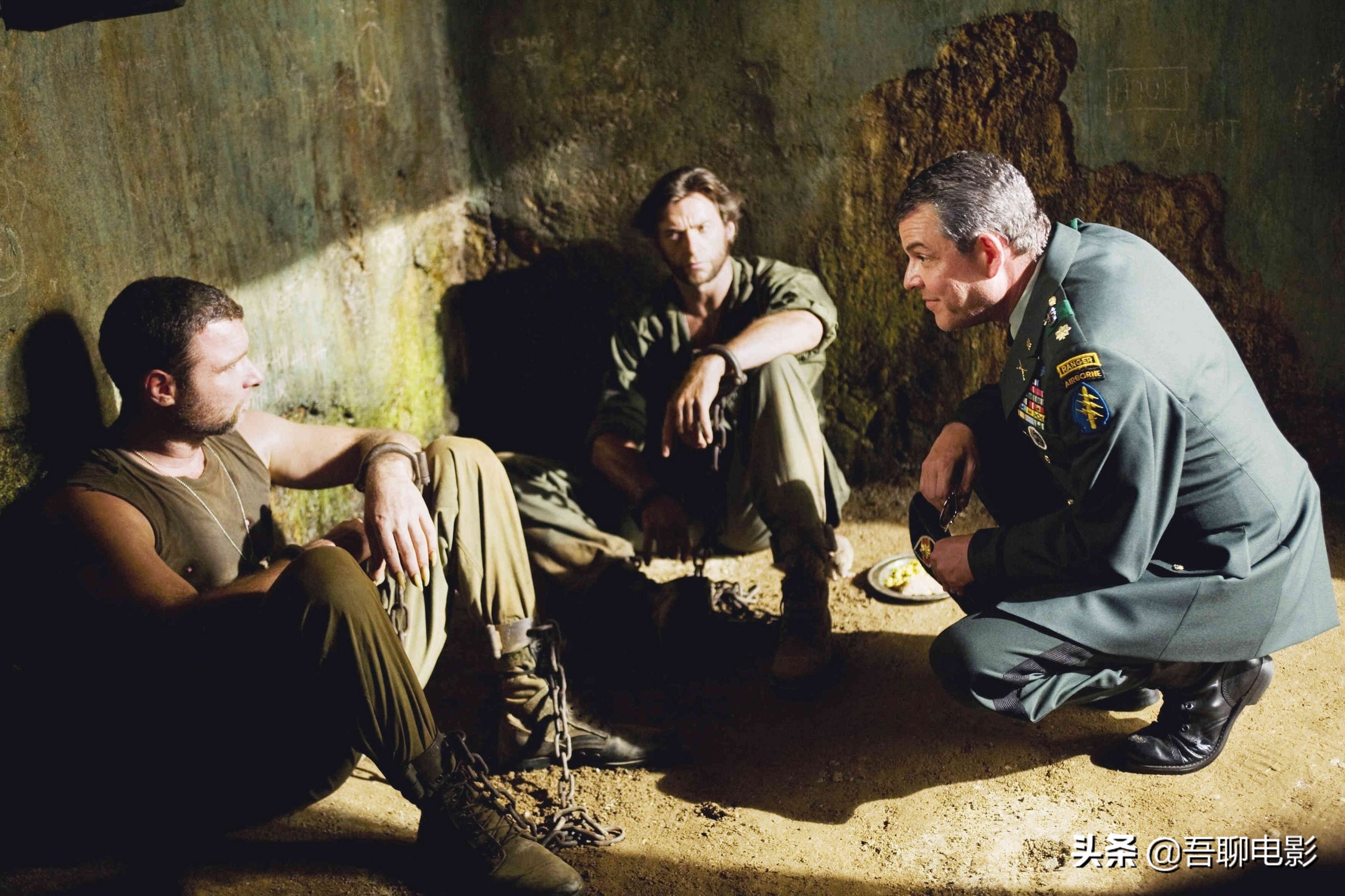 漫威电影《金刚狼》,变身的那一刻,满屏的荷尔蒙气息