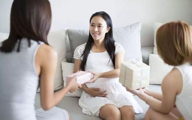 孕中期准妈妈该知道的事,关键时期不能只想着静养,细节也需注意