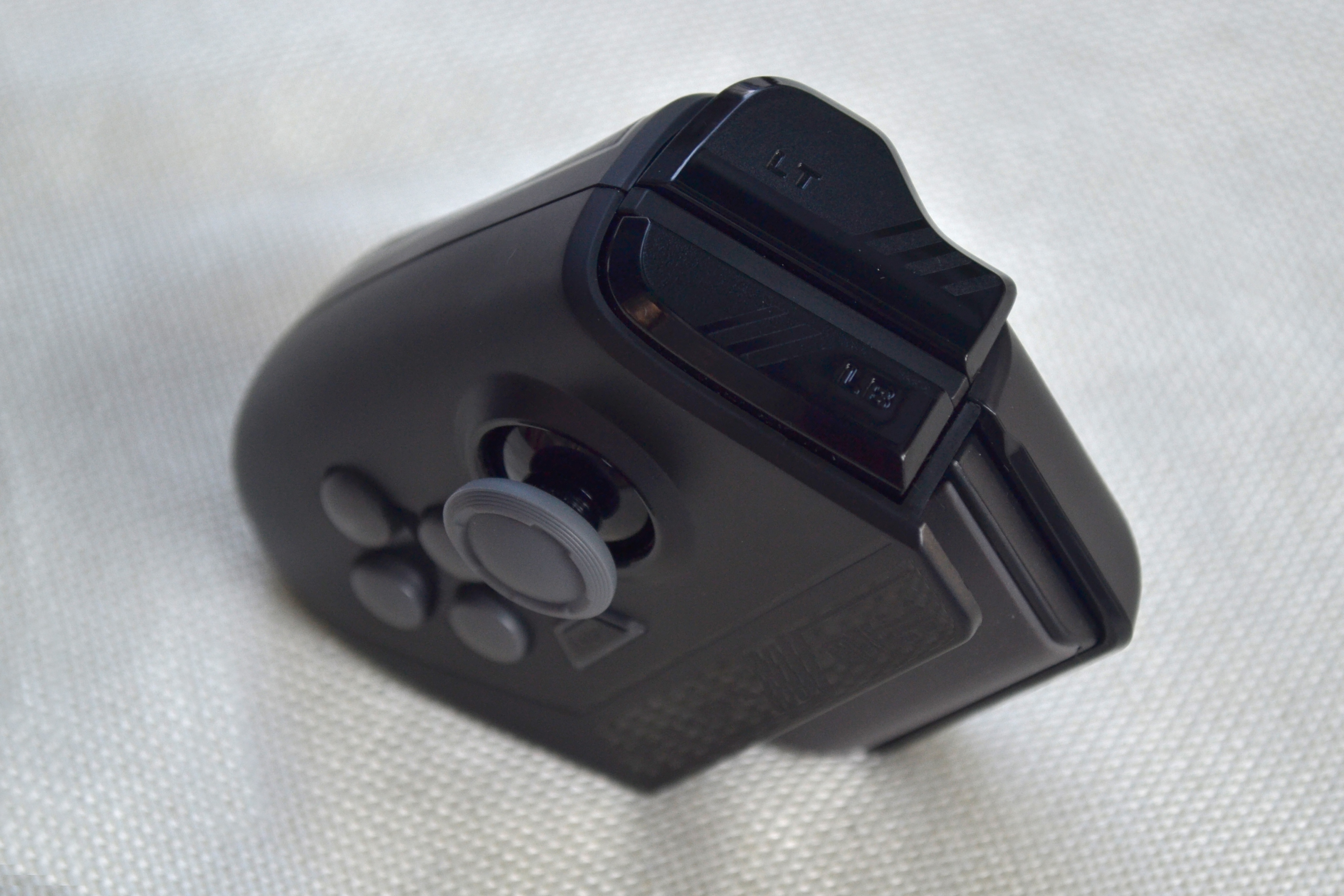 北通T1手游手柄蓝牙版：无拘无束赢战游戏