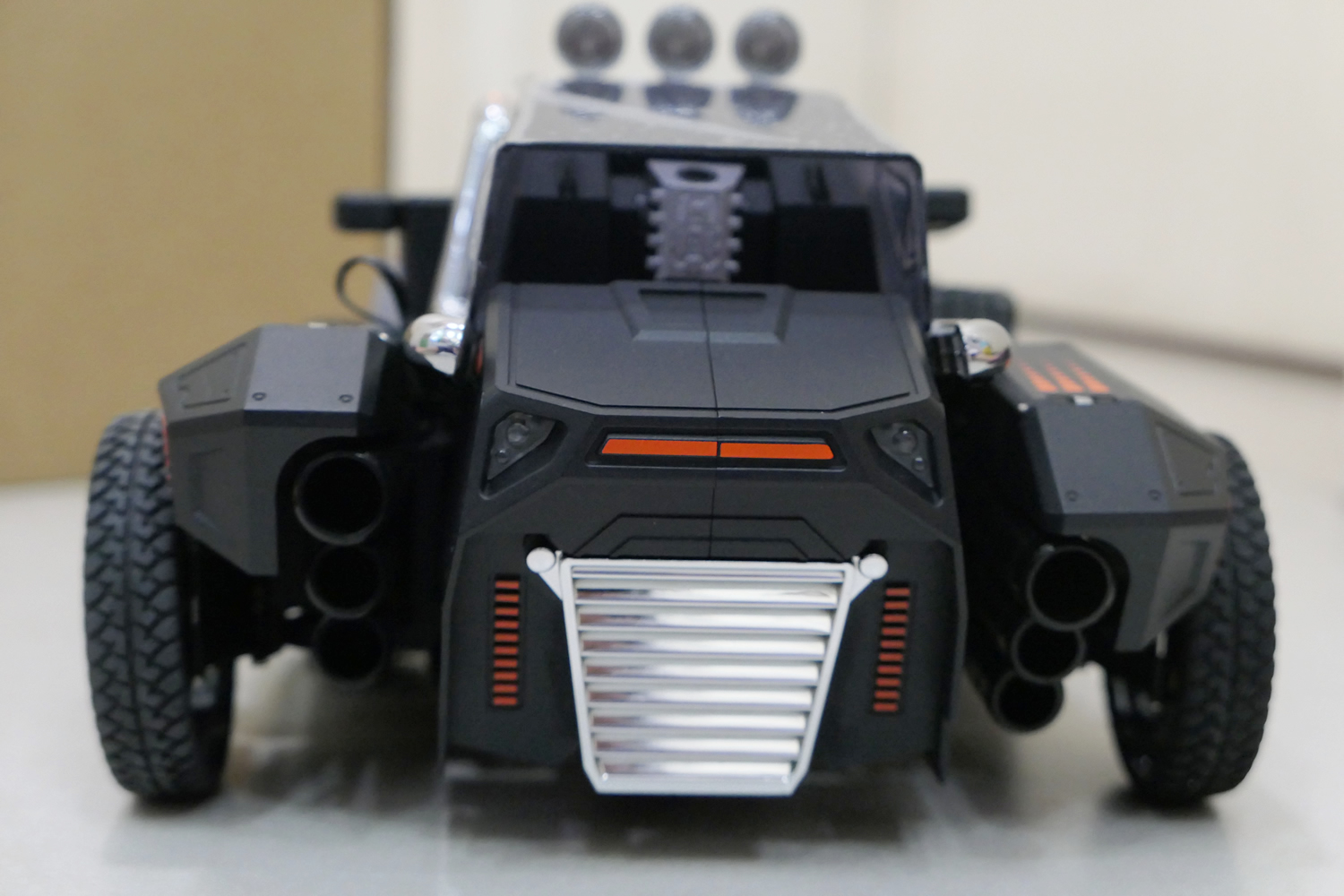 游戏编程两不误：让孩子爱不释手的星际特工T9机器人