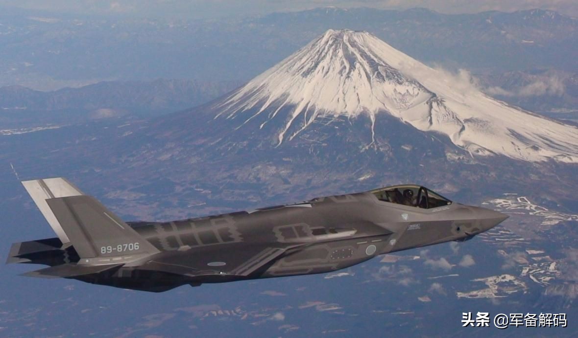 ��-57��ˤ1�ܣ�F-22��F-35��ˤ5�ܣ�Ϊ�μ�-20���ڱ���1�ܲ�ˤ��