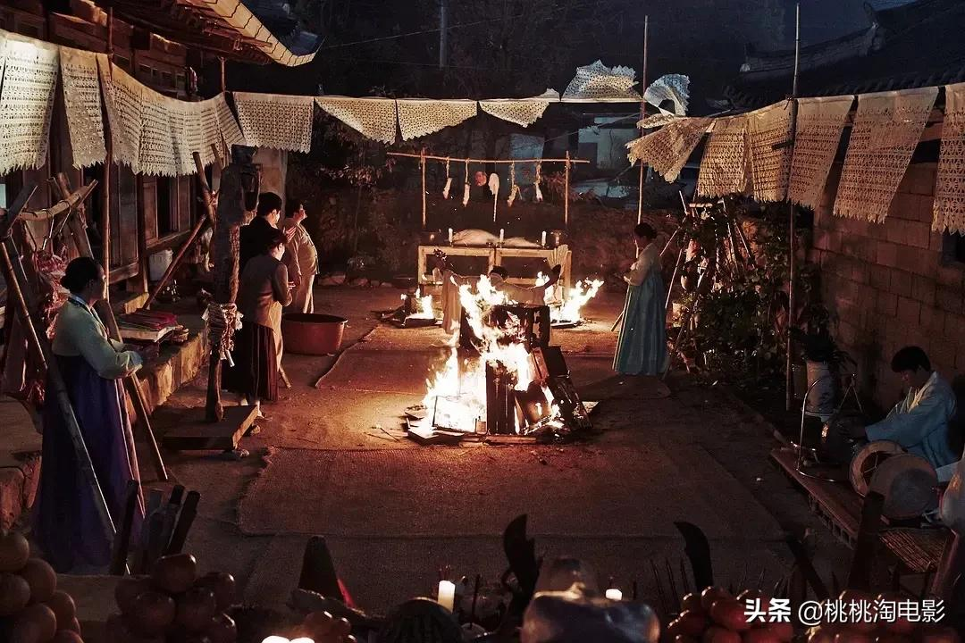 看看恐怖片,不也挺好的