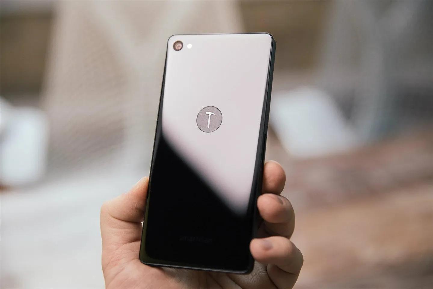 手機面臨退休的4個忠告：別糾結(jié)，出現(xiàn)1個以上就說明你該換手機了