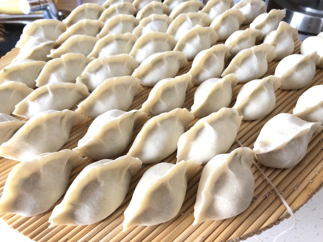 头伏到吃饺子，分享8种饺子馅的调法，有荤有素，鲜嫩营养又多汁