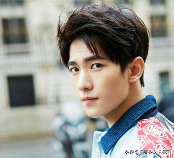 眼镜杀也挑人！这11位男星，有人戴上气质飙升，有人秒变七老八十