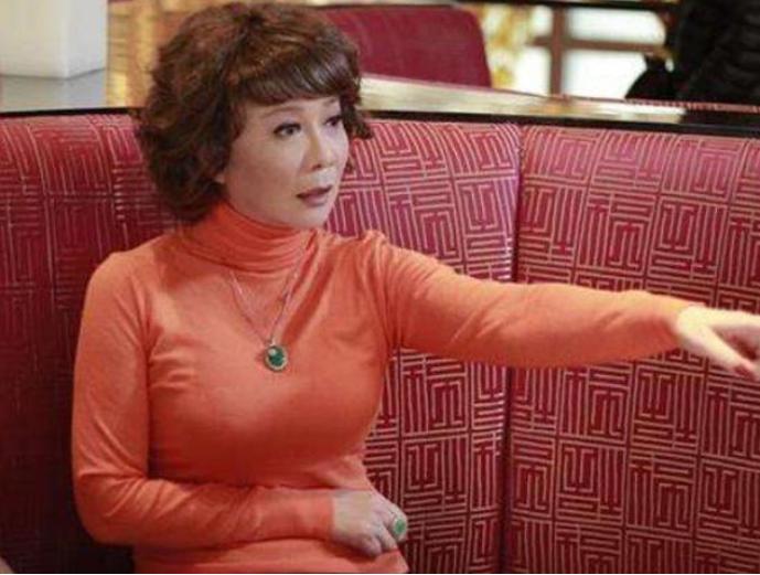 从"小品女王",到如今的"万人嫌",蔡明到底经历了什么?