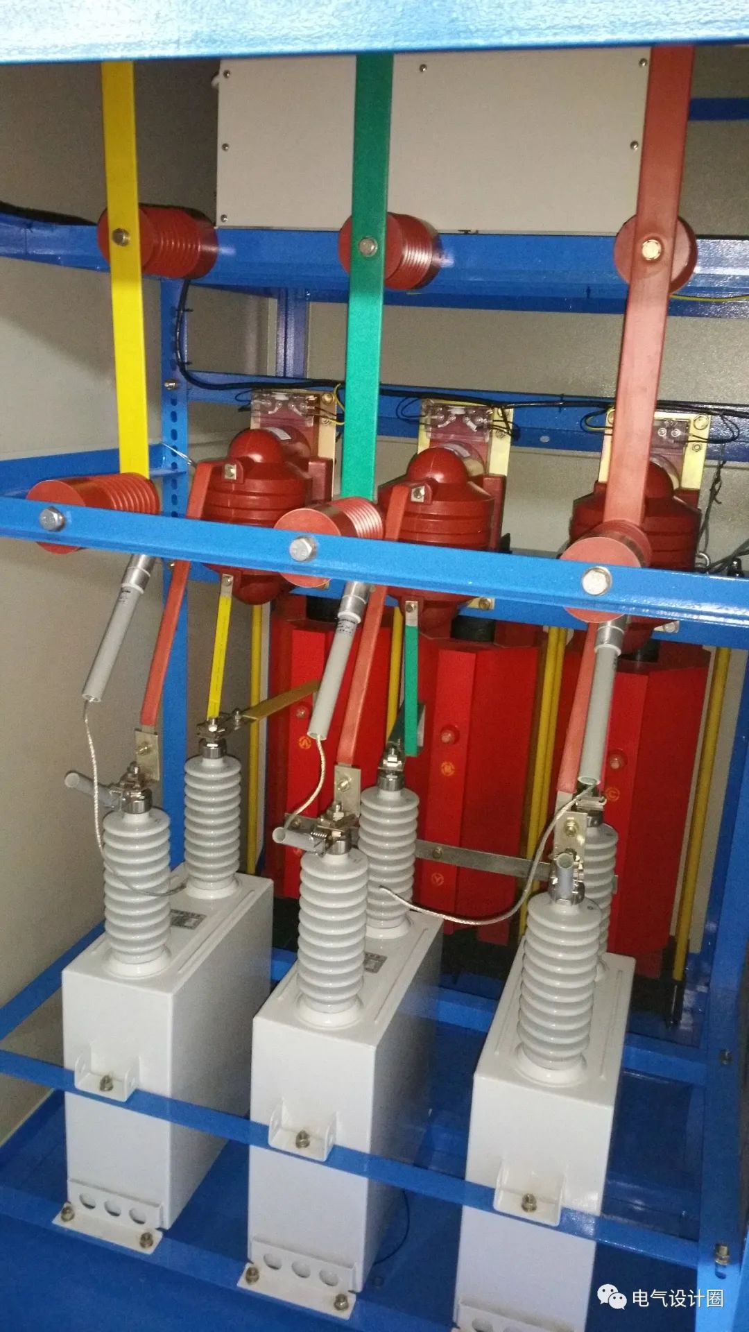 无功补偿分别有几种补偿方式？各自有哪些优点和缺点？