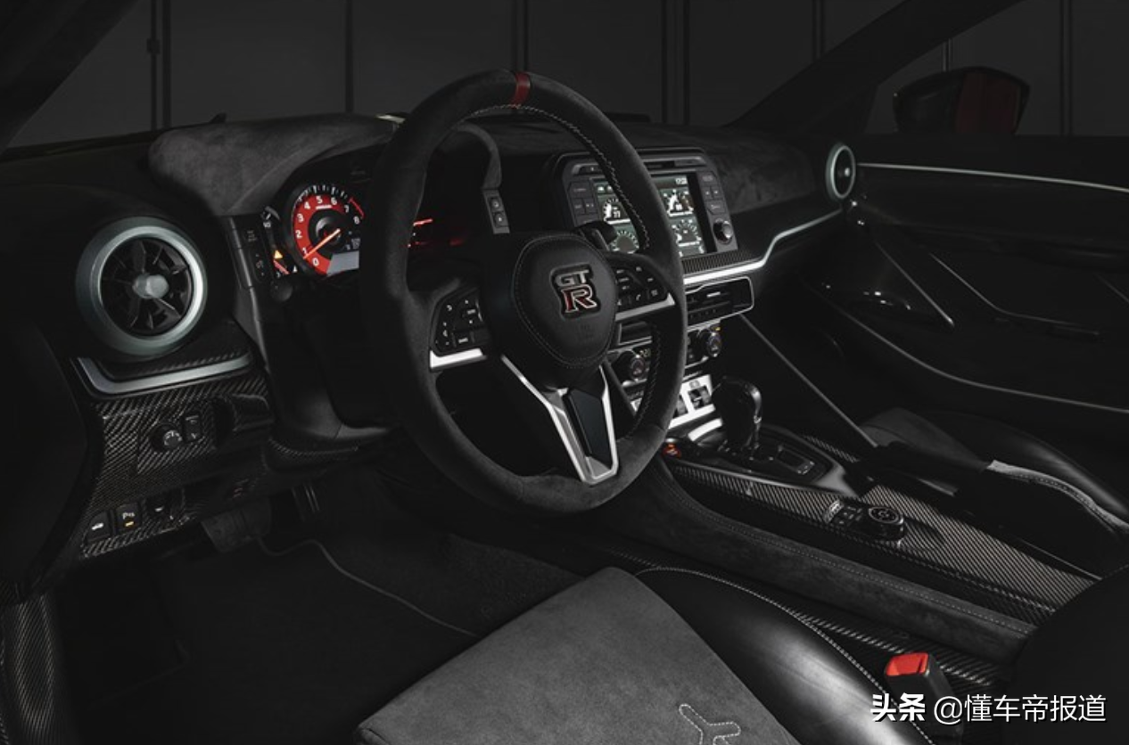 新车 </p><p>　　 售价770万元！“战神”日产GT-R50终于开启交付，有钱难买