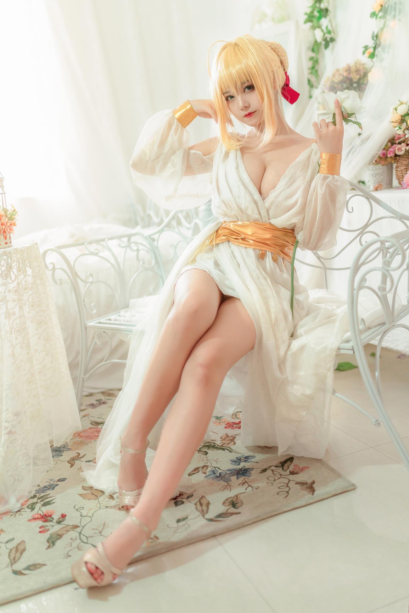 COSPLAY | FGO-尼禄(@蜜汁猫裘)：黄毛长裙优雅御姐和水晶凉鞋 - [233tx.com] No.4