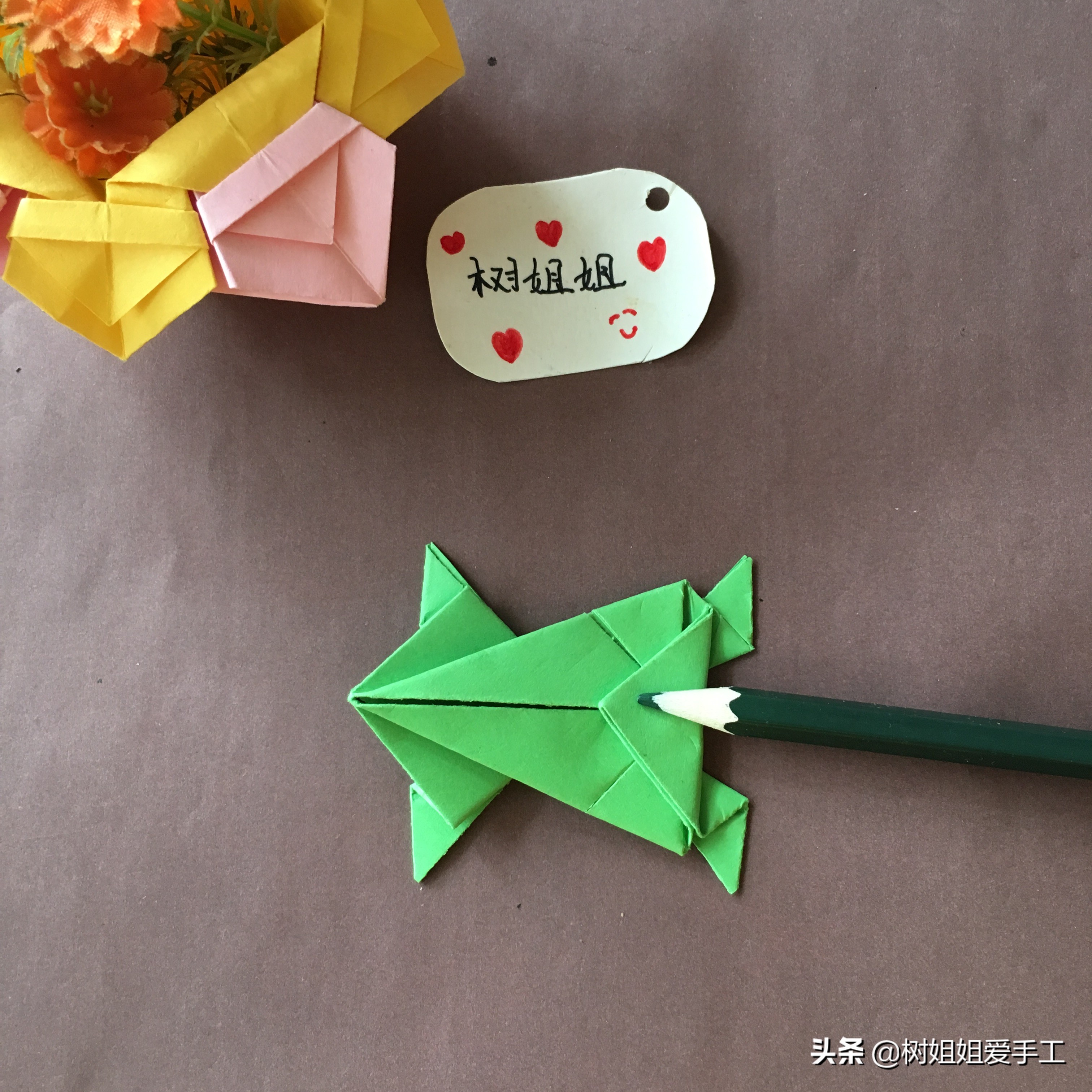 亲子折纸：跳跳蛙的折法，适合6岁以上儿童