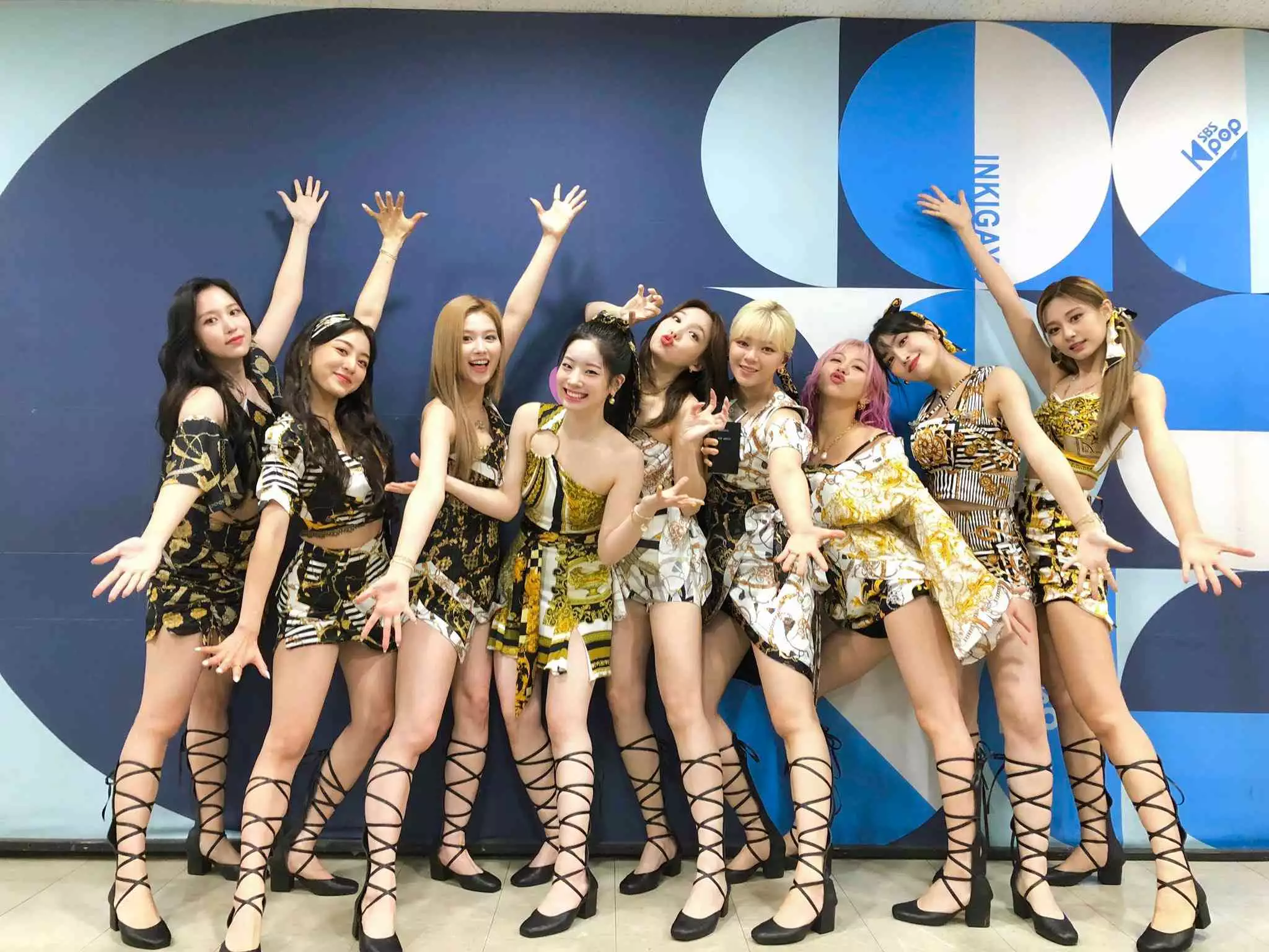 TWICE全员参与了专辑制作