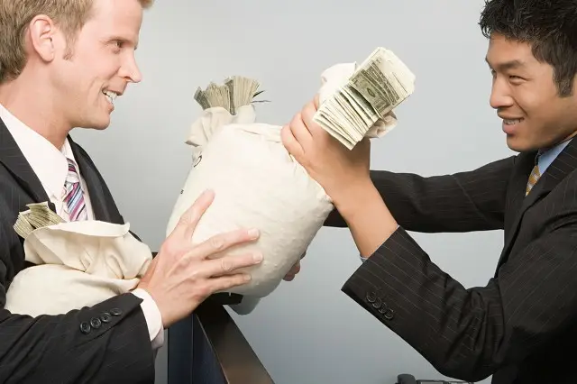 放余利宝好还是余额宝（零钱放余利宝还是余额宝好）