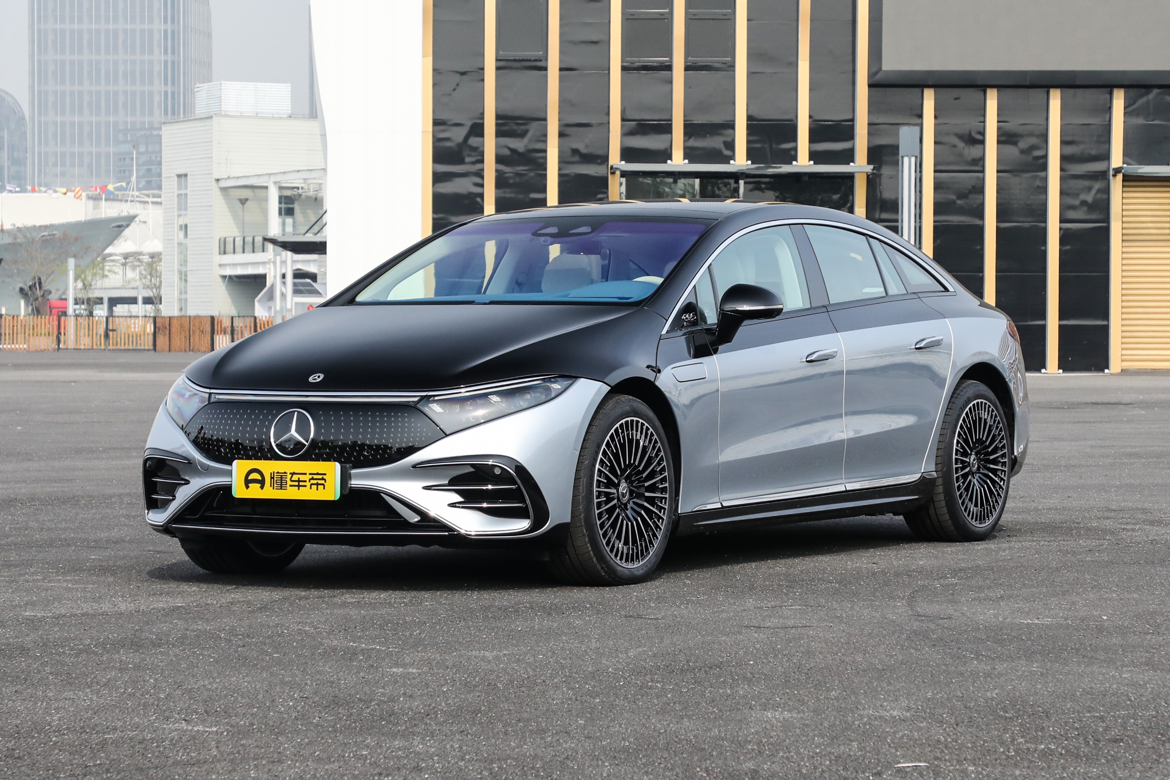 新车｜全新外观+鸥翼门设计！奔驰EQ SLS AMG渲染图曝光