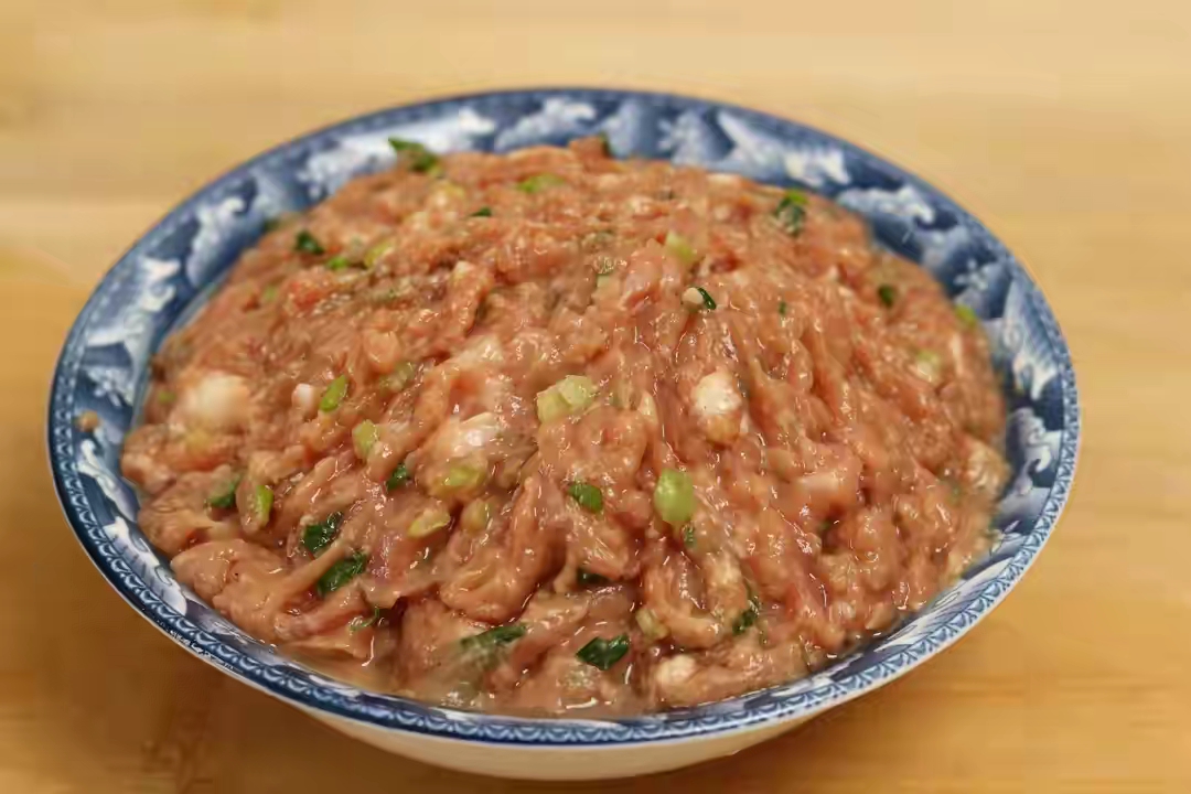 調肉餡餃子，牢記“3放2不放”，保證餃子鮮嫩可口，營養又解饞
