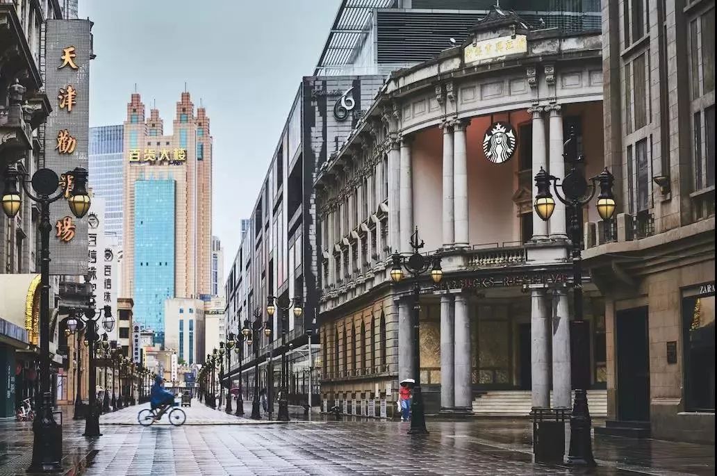 民国老银行与现代文明完美融合，星巴克玩出新高度