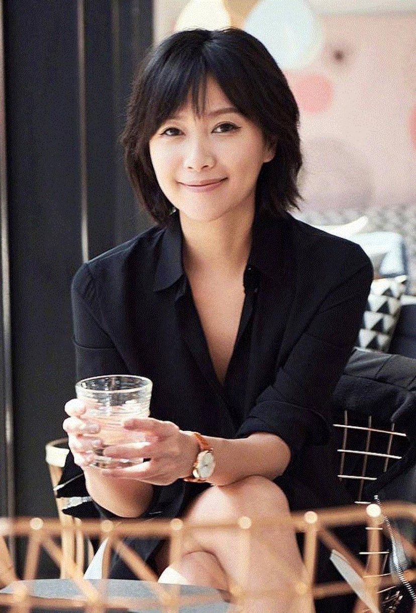 至今未婚的11位女明星，个个“风韵犹存”，最大62岁，最小43岁