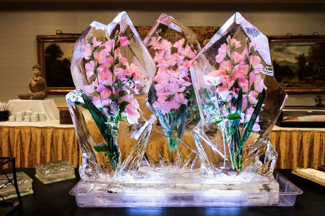冰冻的鲜花,是花艺师对生命的反哺