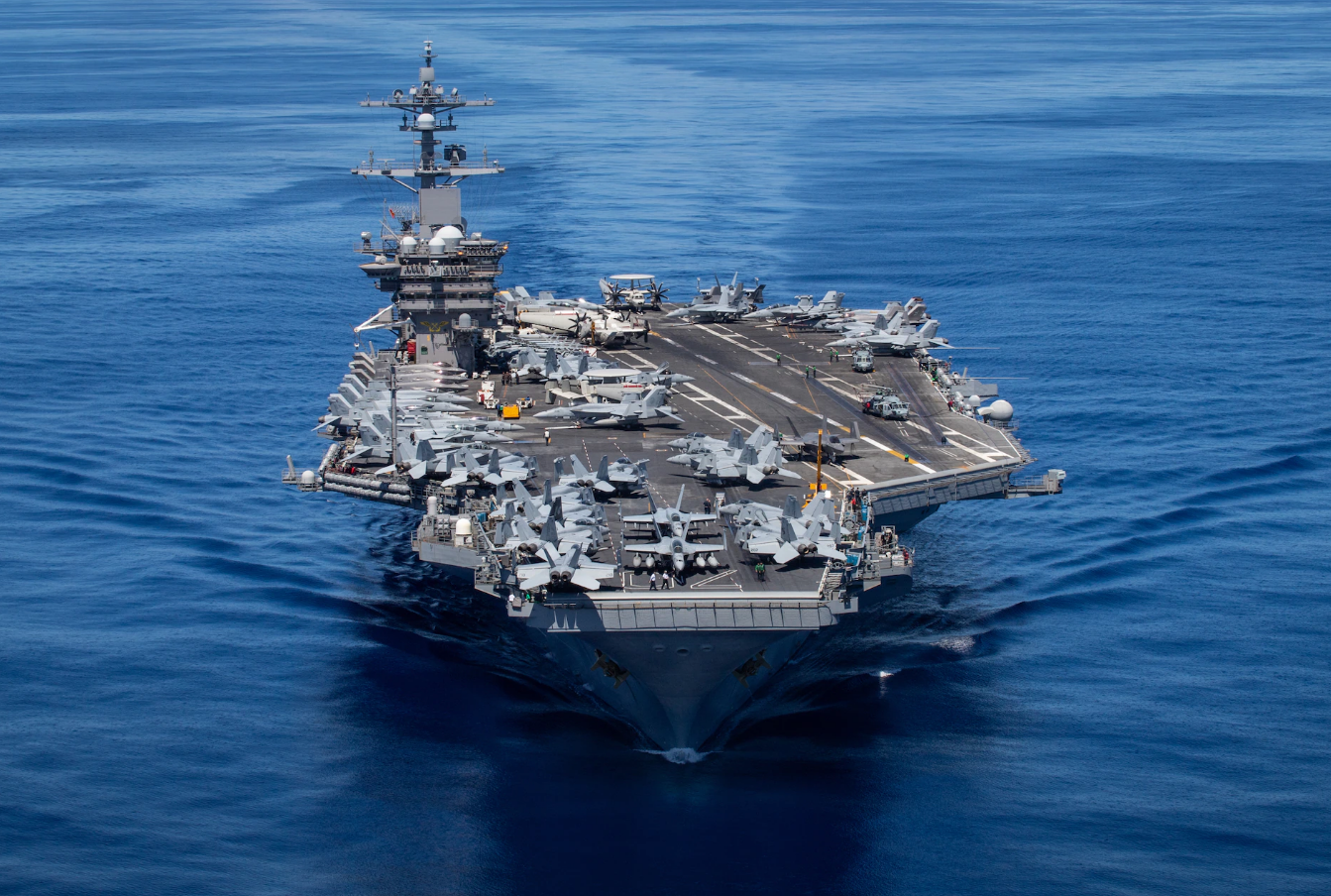 ����Ҫ����1600���������̨ǰ�����֣���Ӣ�ĺ����������ܿ�ս