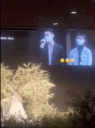 朴信惠崔泰俊说誓词哽咽，忘情接吻超浪漫，新娘孕期过半脸颊圆润