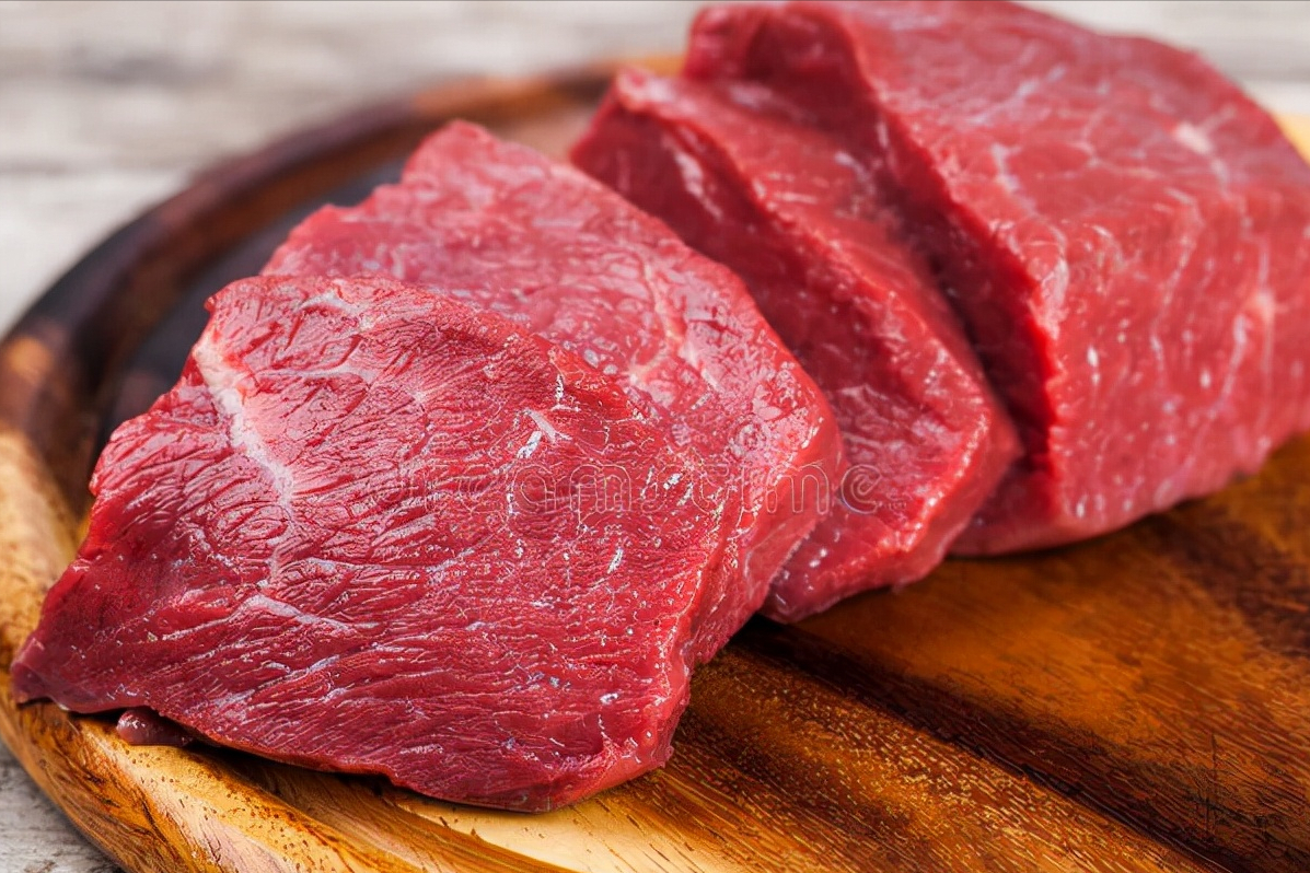 家常小炒牛肉，做好关键2步，出锅鲜嫩多汁不塞牙，老人也能嚼动