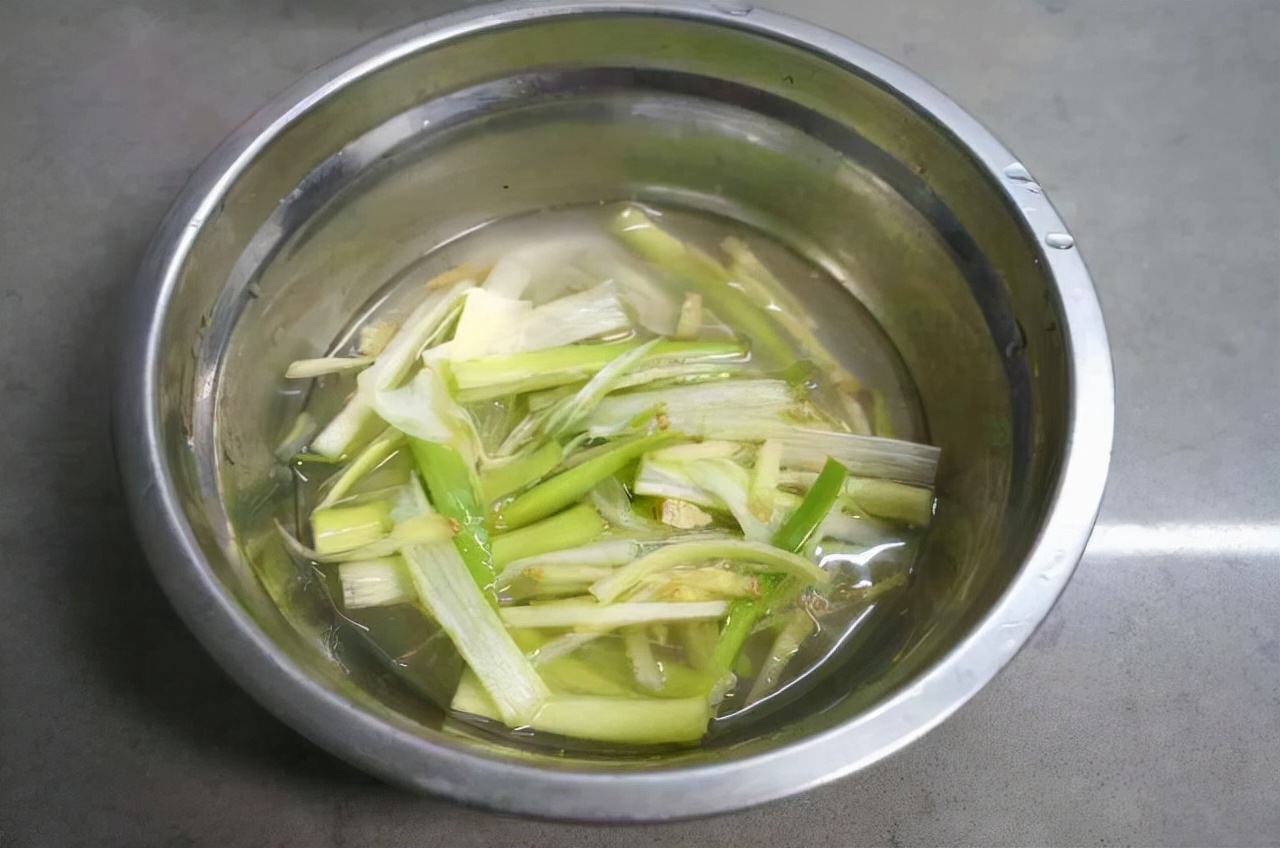 調肉餡餃子，牢記“3放2不放”，保證餃子鮮嫩可口，營養又解饞