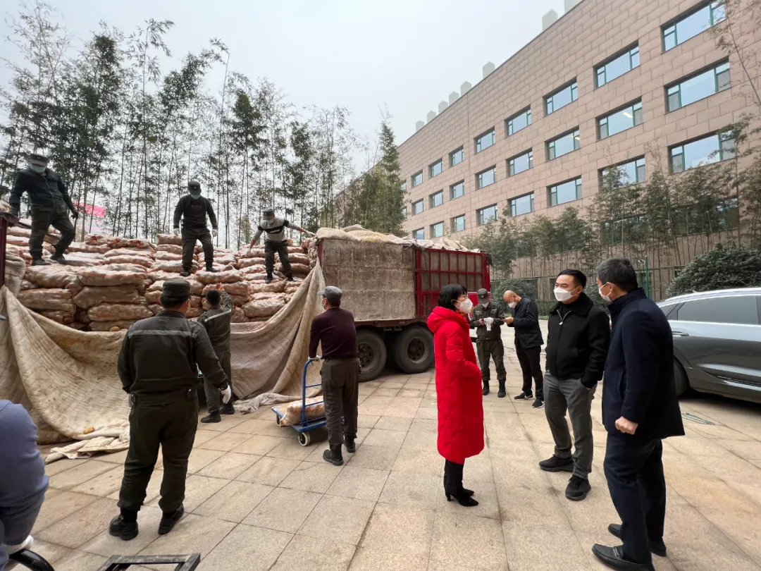 �����ž��ʾ���200����Ԫ�������� ս���ߡ�