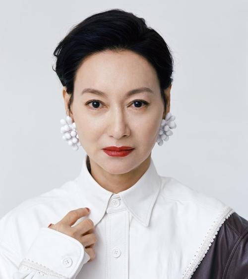 至今未婚的11位女明星，个个“风韵犹存”，最大62岁，最小43岁