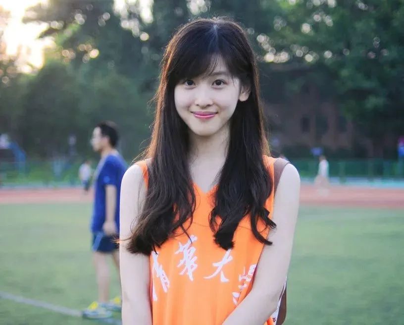 高调亮相戛纳,章泽天真没怀三胎?最新消息动态公布-北斗民商大数据