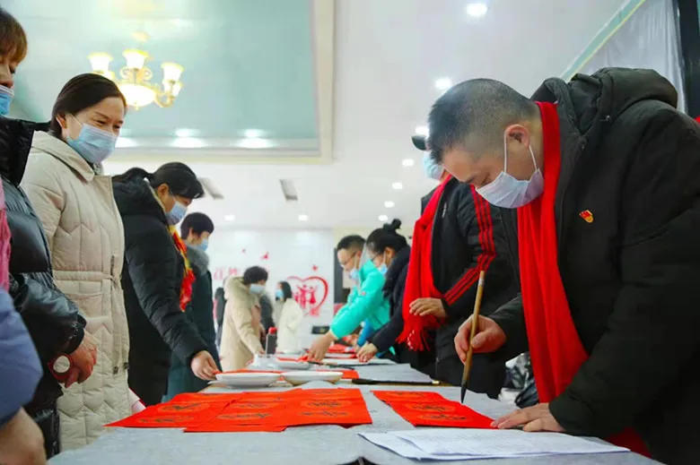红红火火迎新春 | 送文化下基层 迎新春送春联