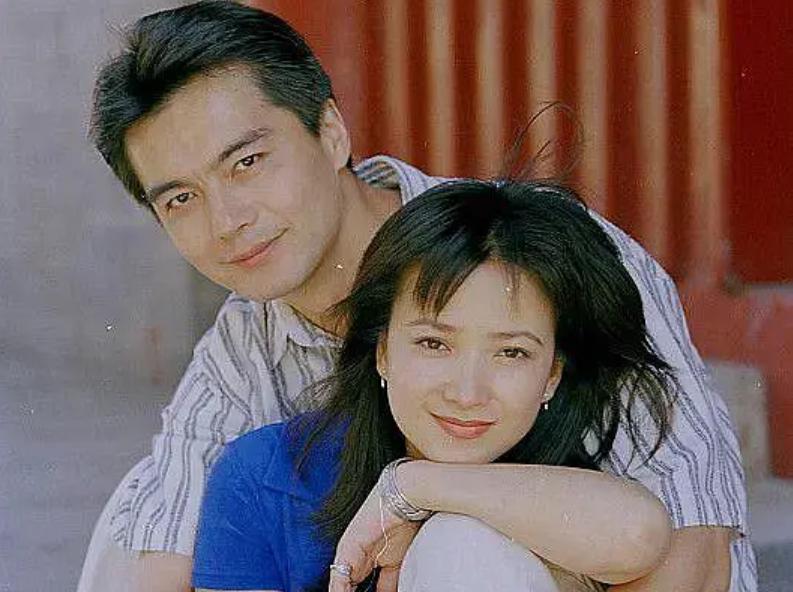 4婚妻与继子显亲昵,后者不似何晴似继母最新消息动态公布-北斗民商大