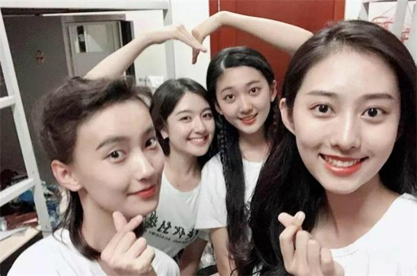 大学住宿必备物品（大学女生宿舍违禁品）