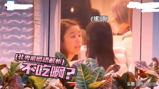 霍建华爱女派对曝光，小海豚圆脸大耳朵，林心如哄女儿超温柔