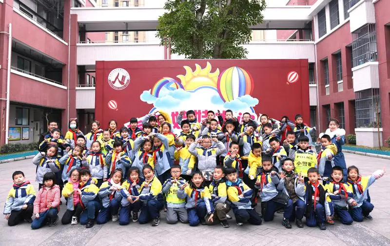 棠湖小学（南区）期末一二年级学科素养大闯关