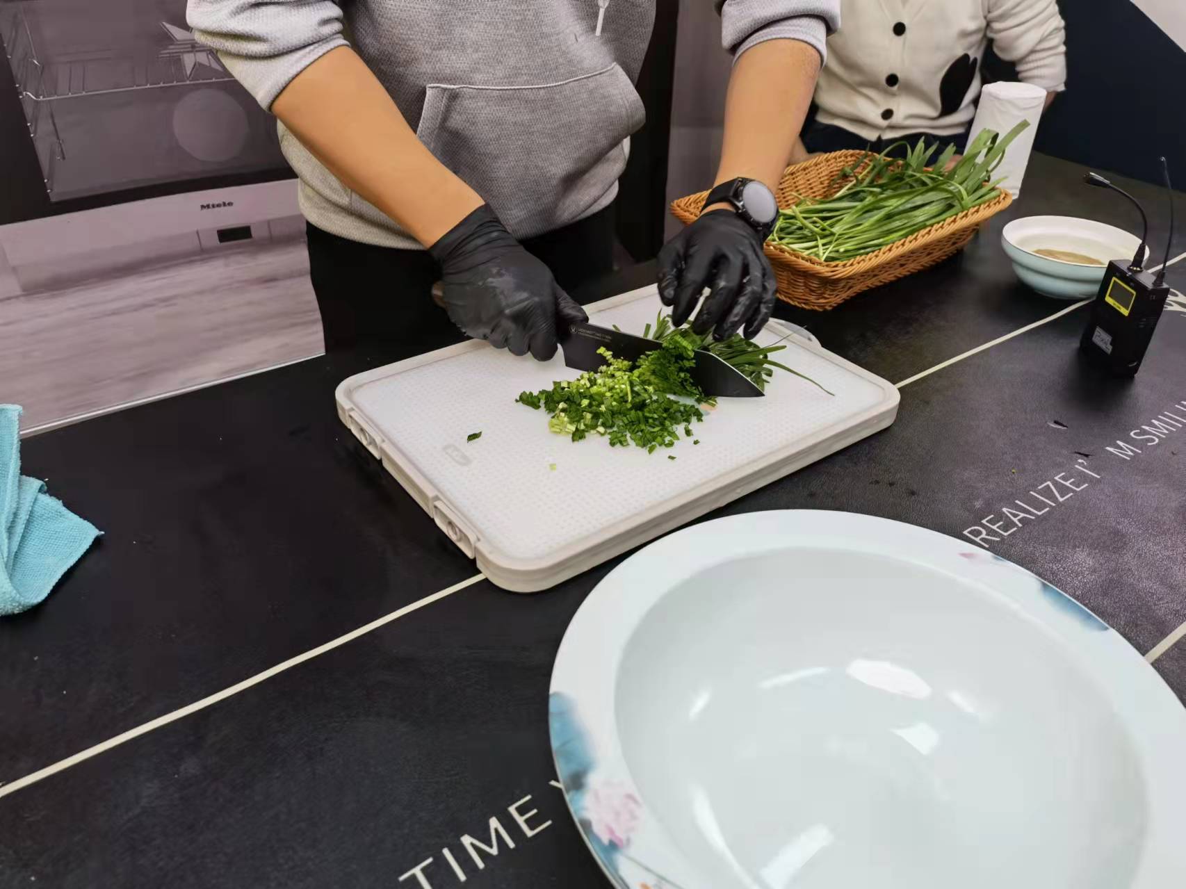 山东济南波龙虾水饺宣传片视频拍摄花絮–上山传媒-上山传媒