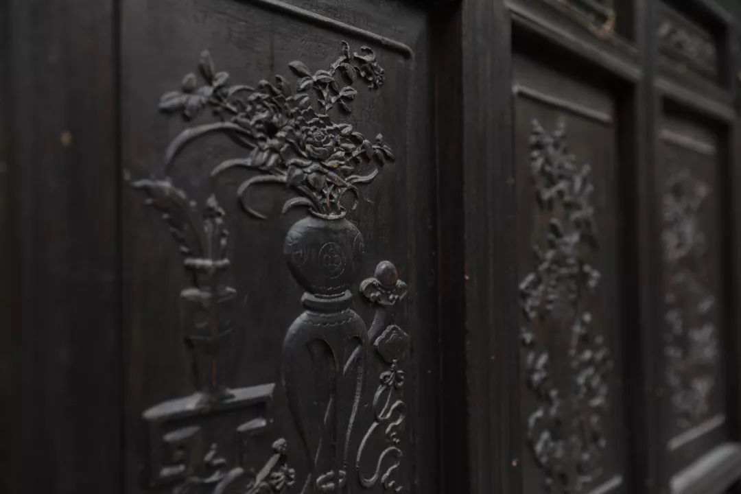 民国老银行与现代文明完美融合，星巴克玩出新高度