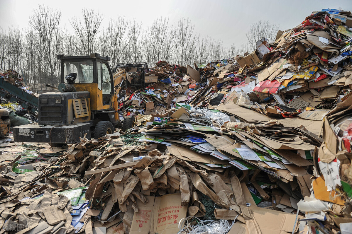 夹缝中求生存的废品回收行业，转型升级后竟能年入20万