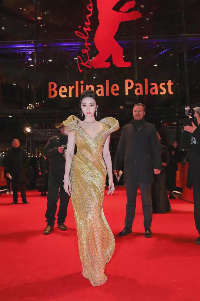 但是因为有之前的前科,网友们对范冰冰的捐款行为也没有放在心上,只