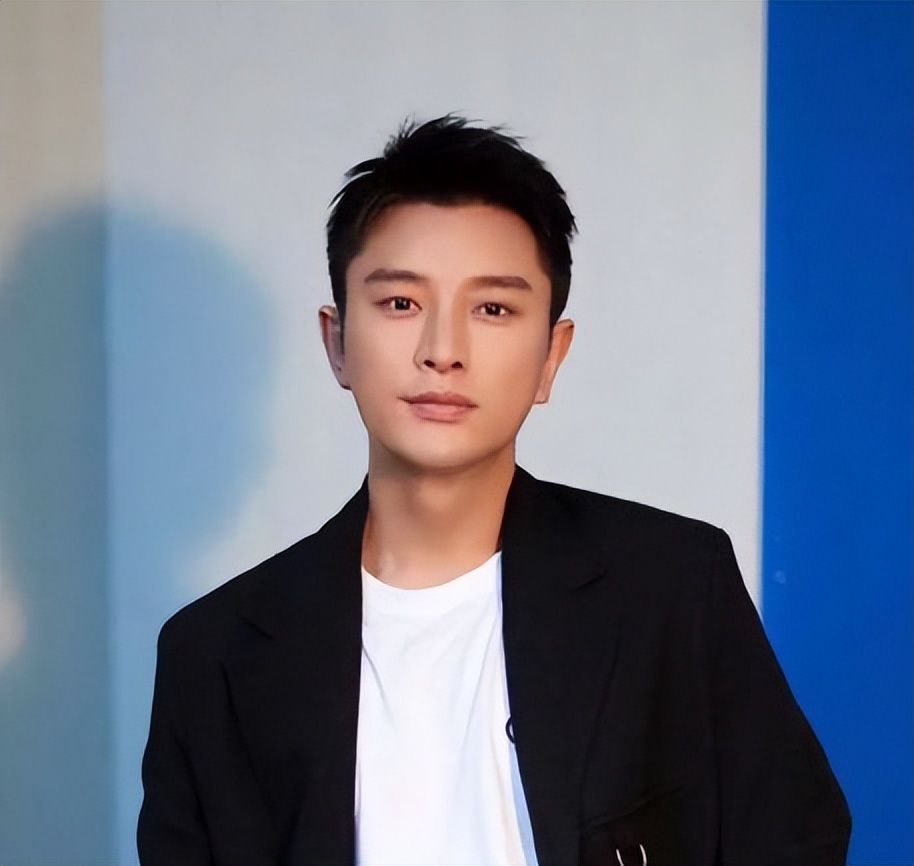 贾乃亮被曝酒店耍大牌,工作人员态度恶劣,阻拦普通房客与其同乘最新