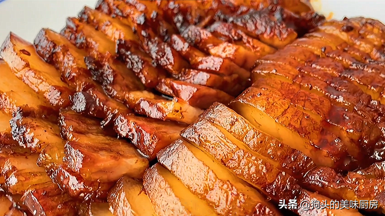 猪肉泡在生抽里2天，味道比腊肉还香，老公夸厨艺好，全家都爱吃