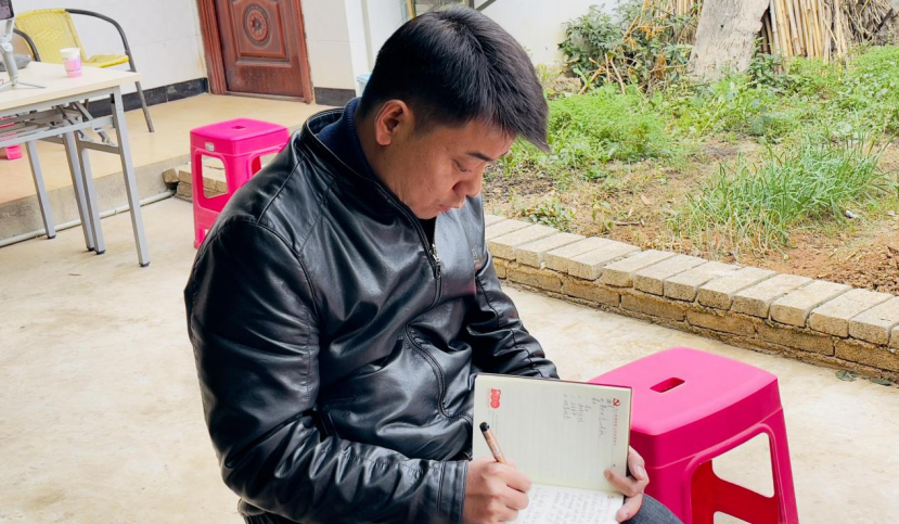 云南宾川：推进“书记院坝（楼宇）协商会”了解群众所盼所想