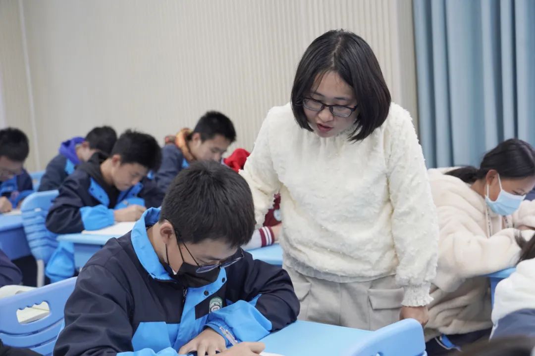 高质量推动学科建设，长水优秀学科示范性教研活动近日举行