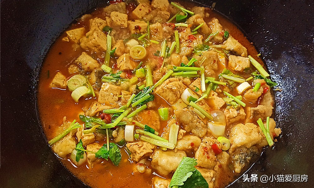 图片[14]-豆腐烧鲢鱼的家常做法 鱼肉鲜嫩入味 比饭店的好吃 特别下饭-起舞食谱网