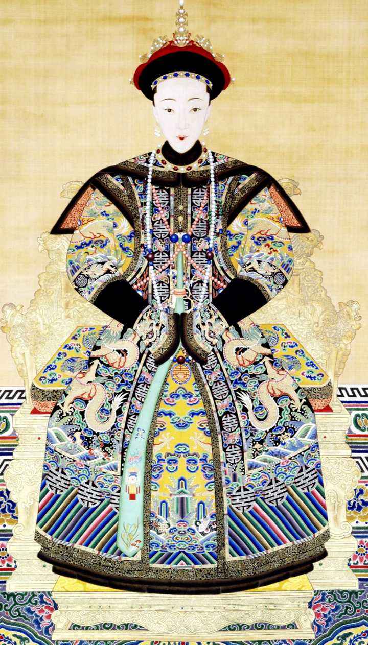 历经三朝下葬的大清皇后：从未进入皇宫，慈禧见了也得下跪